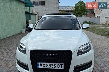 Внедорожник / Кроссовер Audi Q7 2013 в Харькове