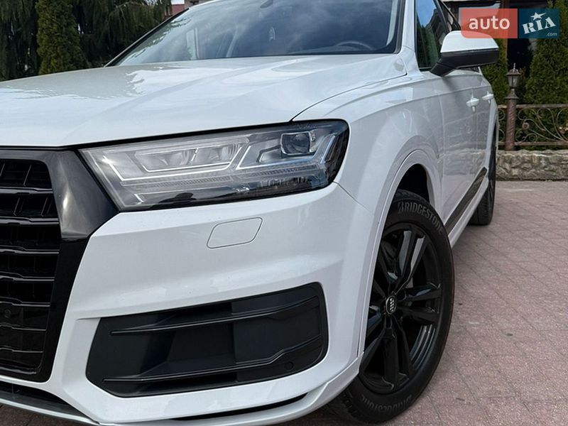 Внедорожник / Кроссовер Audi Q7 2018 в Стрые