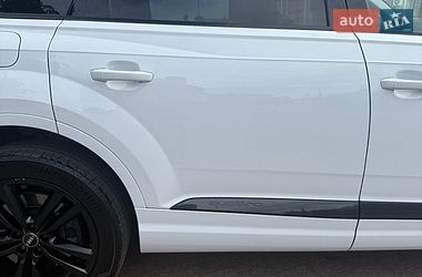 Внедорожник / Кроссовер Audi Q7 2018 в Стрые