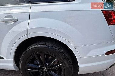 Внедорожник / Кроссовер Audi Q7 2018 в Стрые