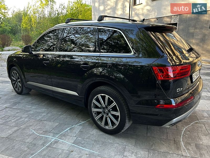 Внедорожник / Кроссовер Audi Q7 2016 в Львове