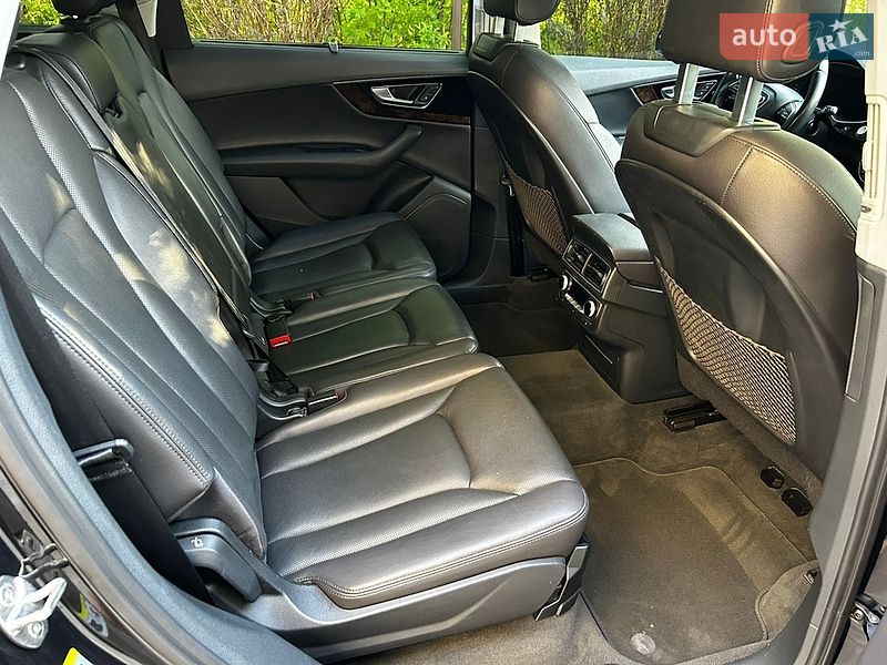 Внедорожник / Кроссовер Audi Q7 2016 в Львове