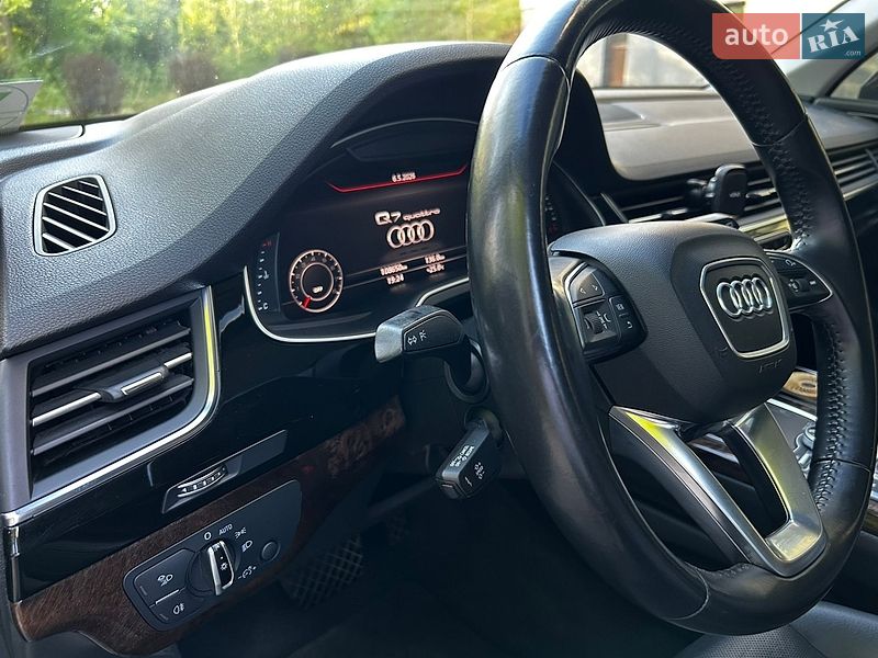 Внедорожник / Кроссовер Audi Q7 2016 в Львове