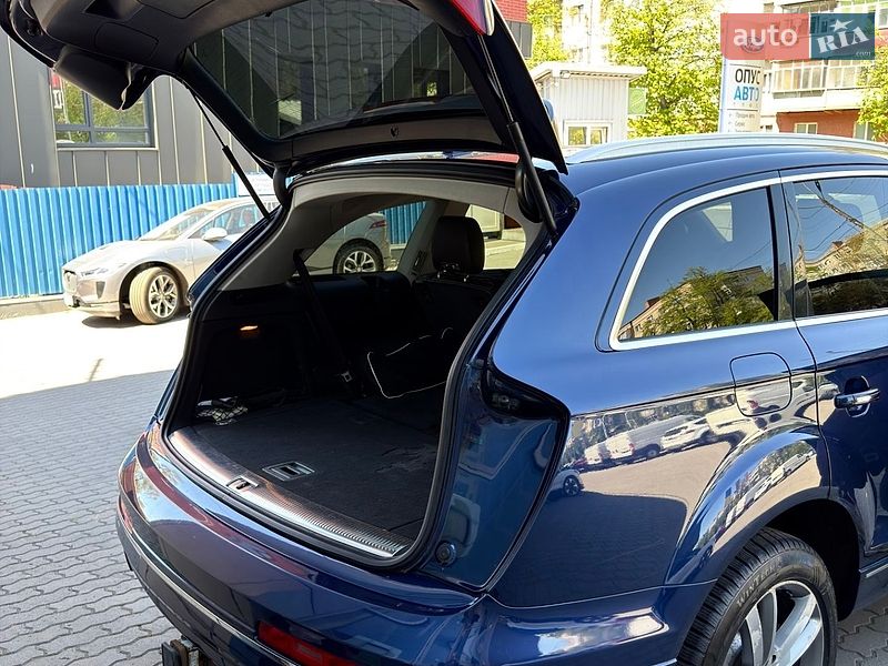 Внедорожник / Кроссовер Audi Q7 2012 в Хмельницком