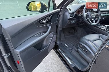 Внедорожник / Кроссовер Audi Q7 2018 в Киеве