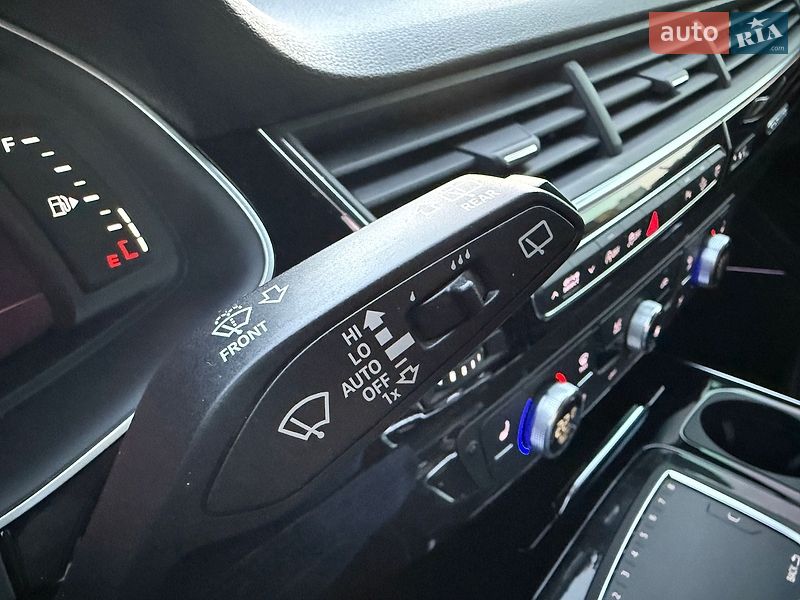 Внедорожник / Кроссовер Audi Q7 2018 в Киеве