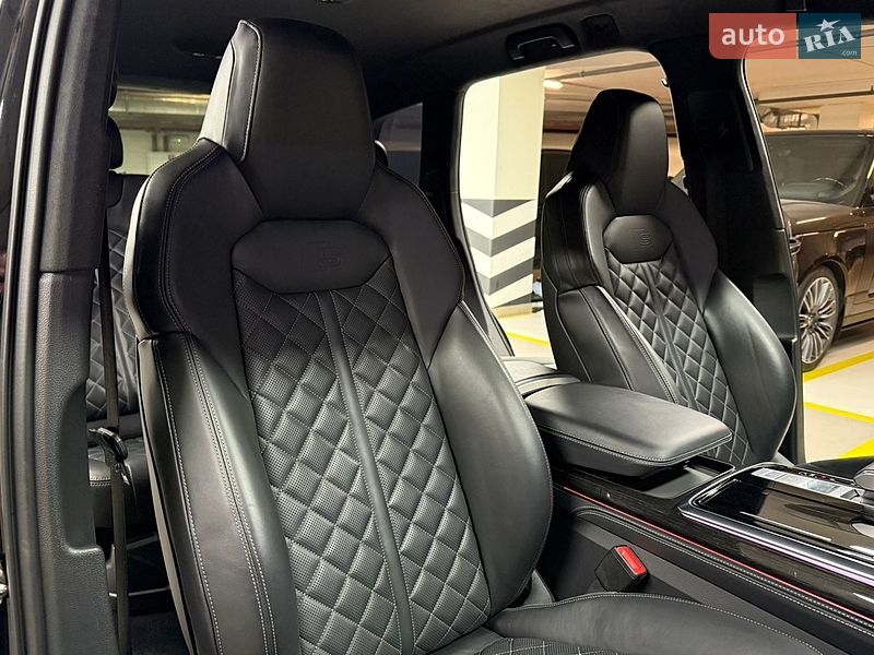 Внедорожник / Кроссовер Audi Q7 2024 в Киеве