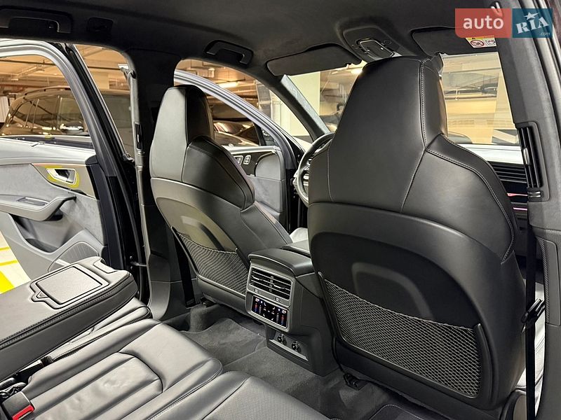 Внедорожник / Кроссовер Audi Q7 2024 в Киеве