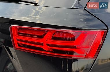 Внедорожник / Кроссовер Audi Q7 2016 в Дубно