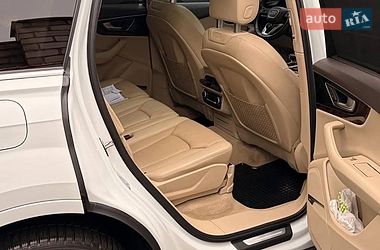 Позашляховик / Кросовер Audi Q7 2017 в Львові