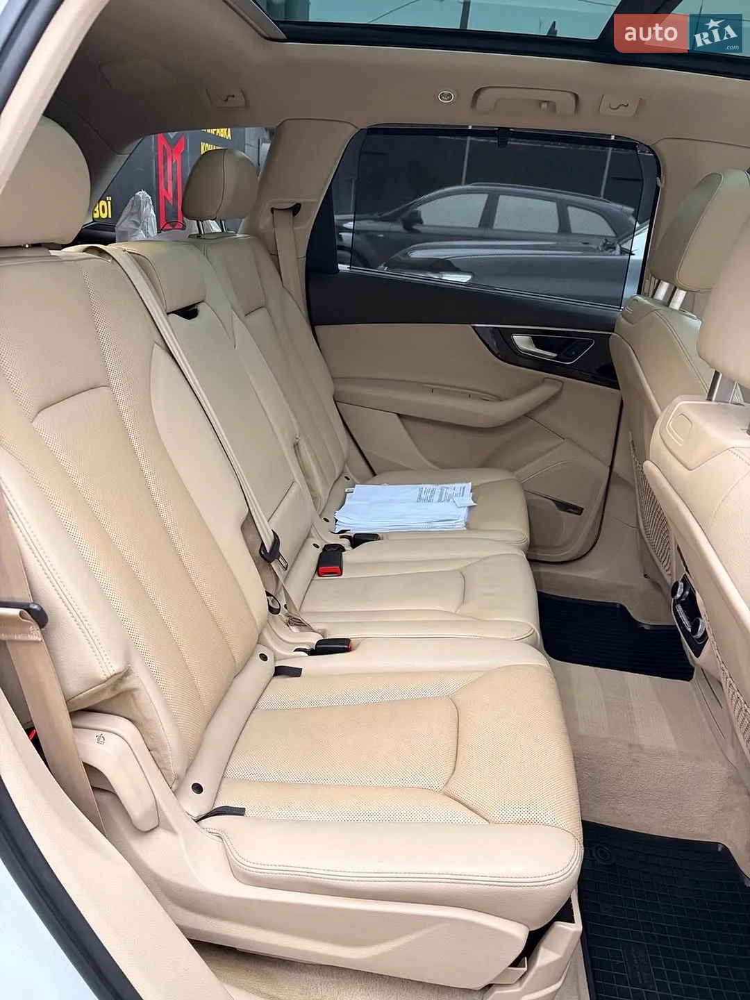 2017 Audi Q7 - мініатюра 11