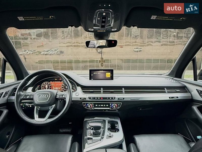 Внедорожник / Кроссовер Audi Q7 2017 в Львове