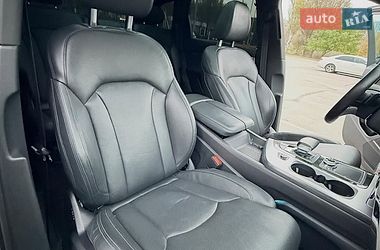 Внедорожник / Кроссовер Audi Q7 2017 в Львове