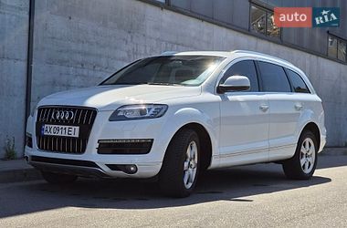 Позашляховик / Кросовер Audi Q7 2013 в Києві