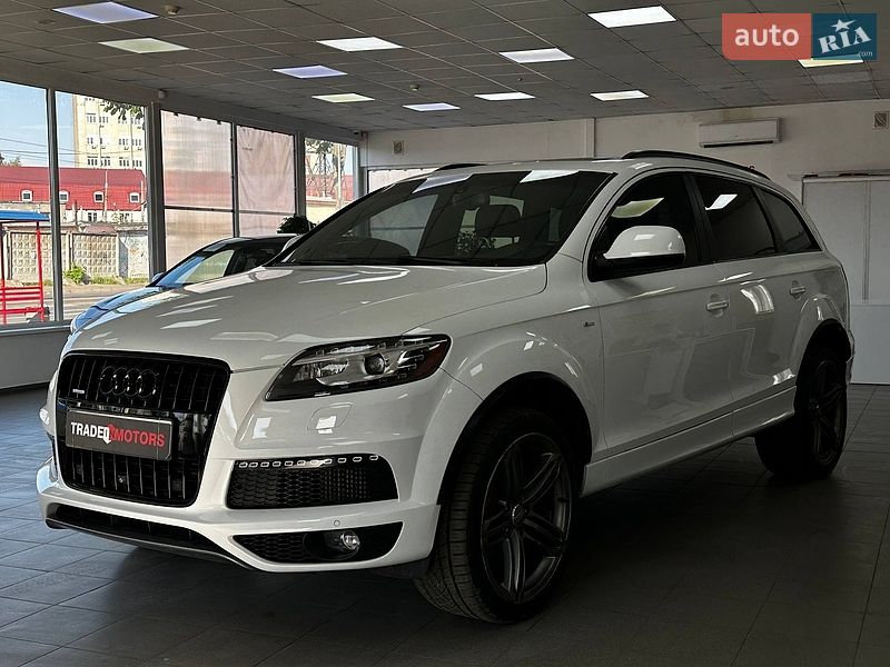 Позашляховик / Кросовер Audi Q7 2014 в Києві