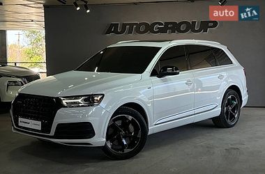 Внедорожник / Кроссовер Audi Q7 2019 в Одессе