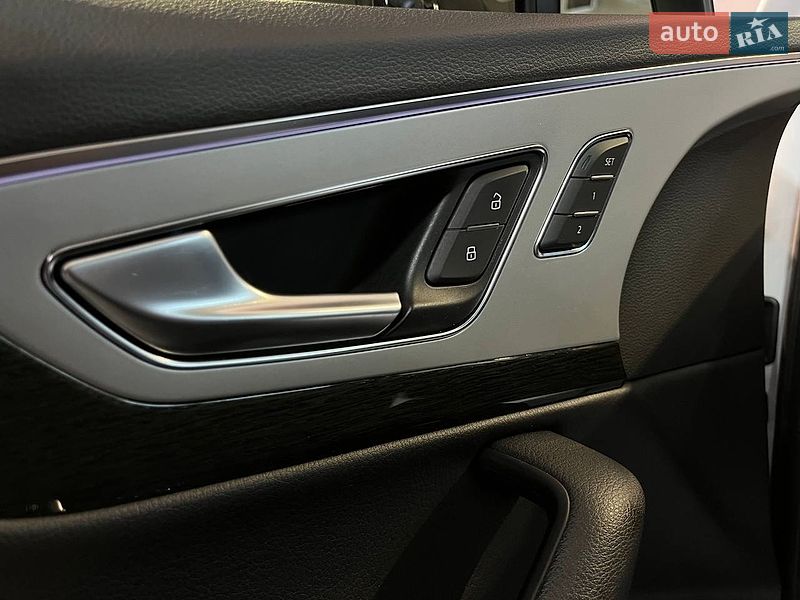 Внедорожник / Кроссовер Audi Q7 2019 в Одессе