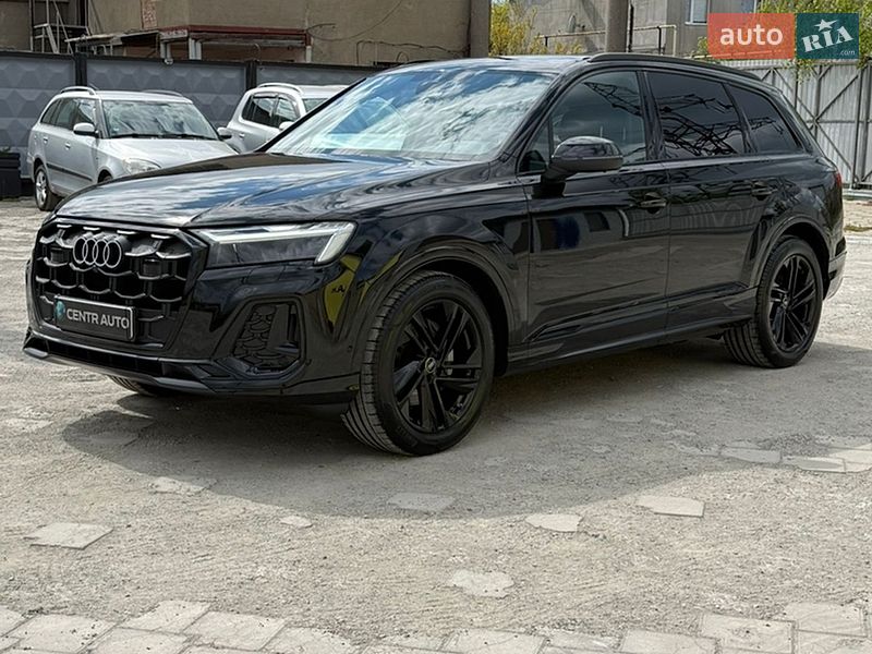 Внедорожник / Кроссовер Audi Q7 2024 в Подольске