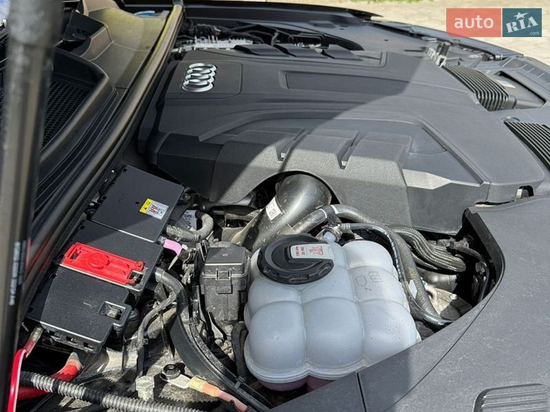 Внедорожник / Кроссовер Audi Q7 2024 в Подольске