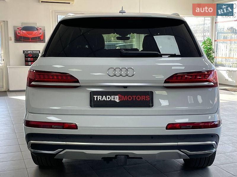 Внедорожник / Кроссовер Audi Q7 2023 в Киеве
