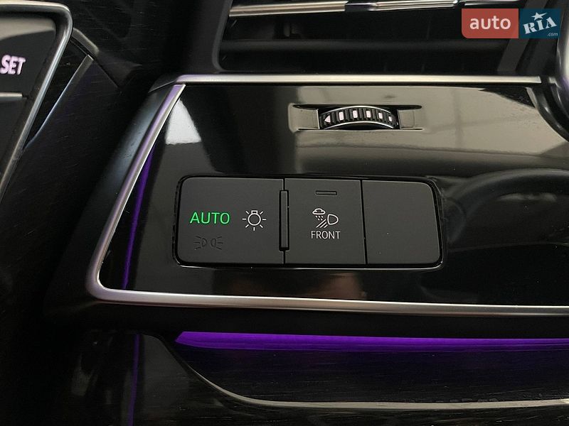 Внедорожник / Кроссовер Audi Q7 2023 в Киеве