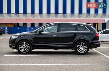 Внедорожник / Кроссовер Audi Q7 2015 в Черкассах