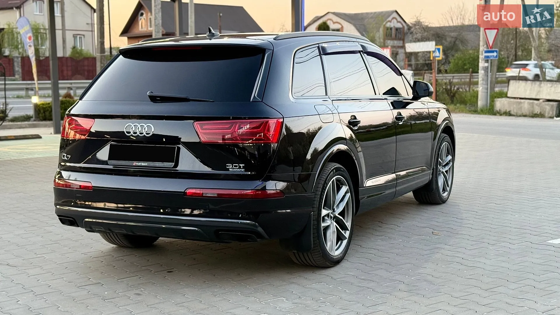 2017 Audi Q7 - мініатюра 4