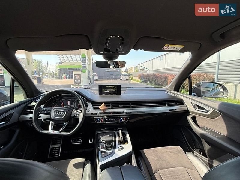 Внедорожник / Кроссовер Audi Q7 2018 в Житомире
