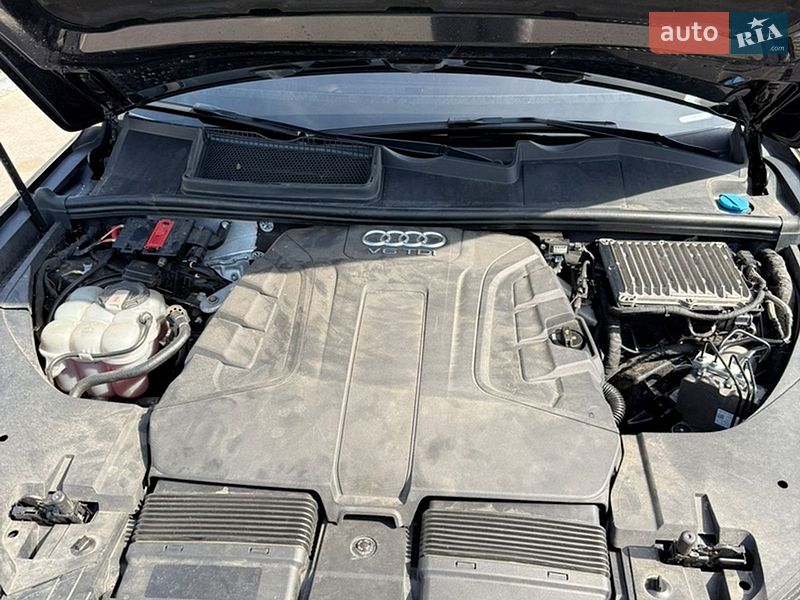 Внедорожник / Кроссовер Audi Q7 2018 в Житомире