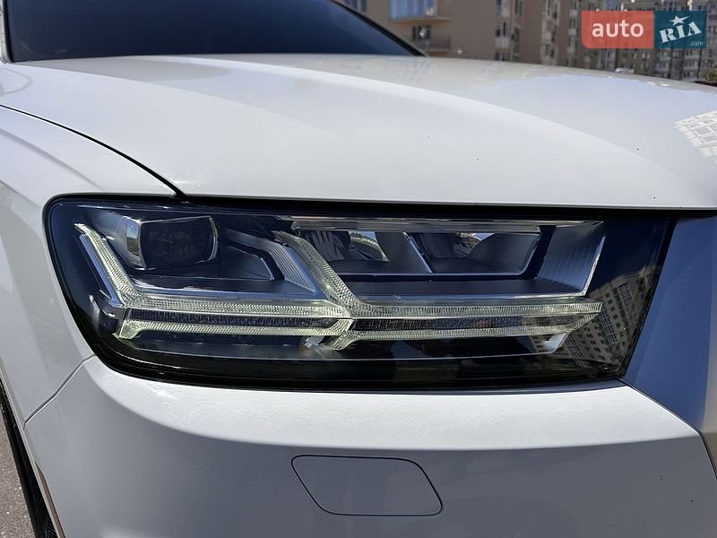 Внедорожник / Кроссовер Audi Q7 2019 в Николаеве