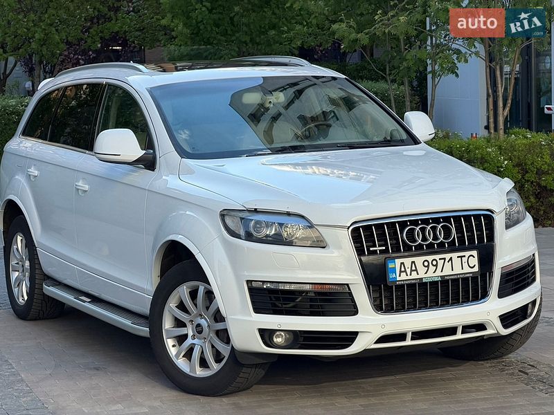 Внедорожник / Кроссовер Audi Q7 2009 в Киеве