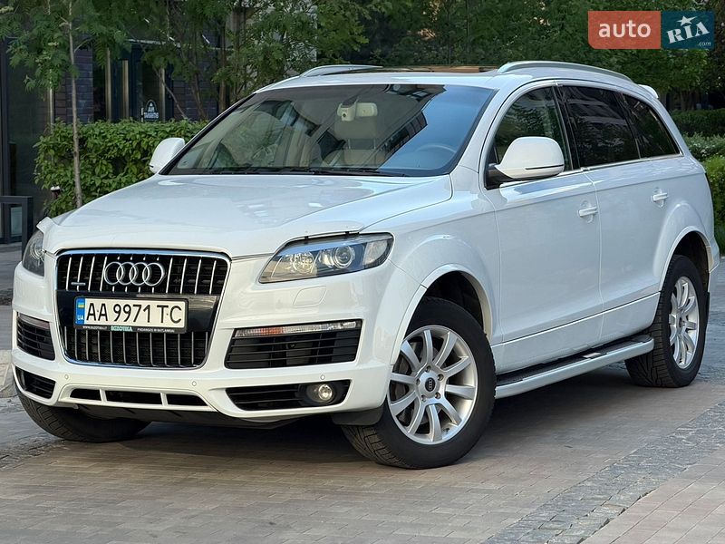 Внедорожник / Кроссовер Audi Q7 2009 в Киеве