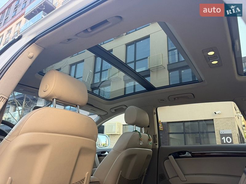 Внедорожник / Кроссовер Audi Q7 2009 в Киеве