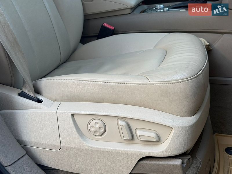 Внедорожник / Кроссовер Audi Q7 2009 в Киеве