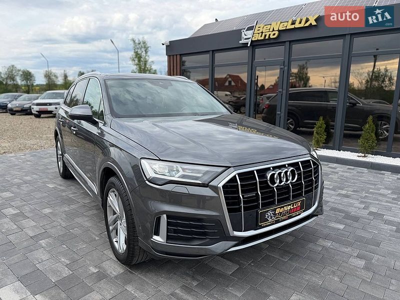 Audi Q7 2021