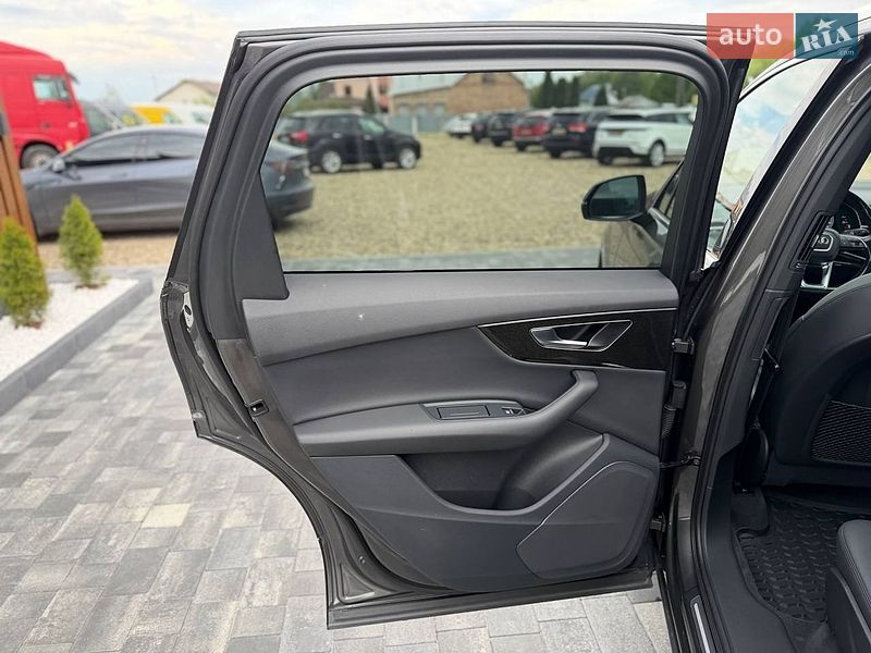 Внедорожник / Кроссовер Audi Q7 2021 в Коломые