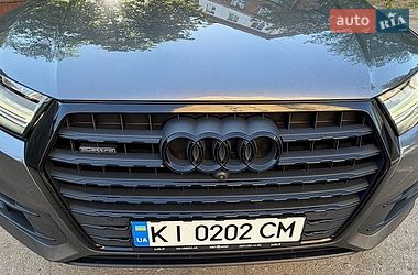 Внедорожник / Кроссовер Audi Q7 2018 в Киеве