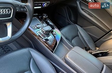 Внедорожник / Кроссовер Audi Q7 2018 в Киеве