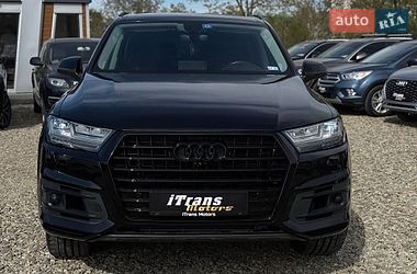 Внедорожник / Кроссовер Audi Q7 2017 в Стрые