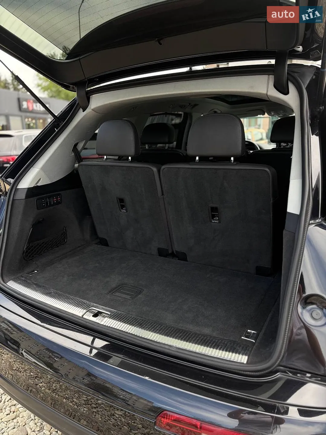 2017 Audi Q7 - мініатюра 17