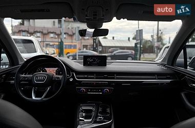Внедорожник / Кроссовер Audi Q7 2017 в Стрые