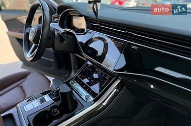 Позашляховик / Кросовер Audi Q7 2020 в Дніпрі