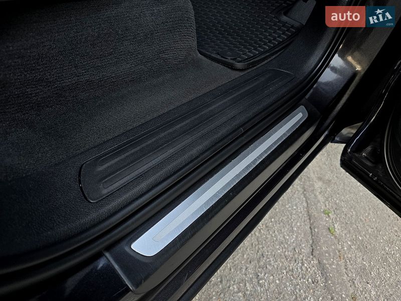 Внедорожник / Кроссовер Audi Q7 2015 в Полтаве
