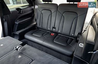 Внедорожник / Кроссовер Audi Q7 2015 в Полтаве