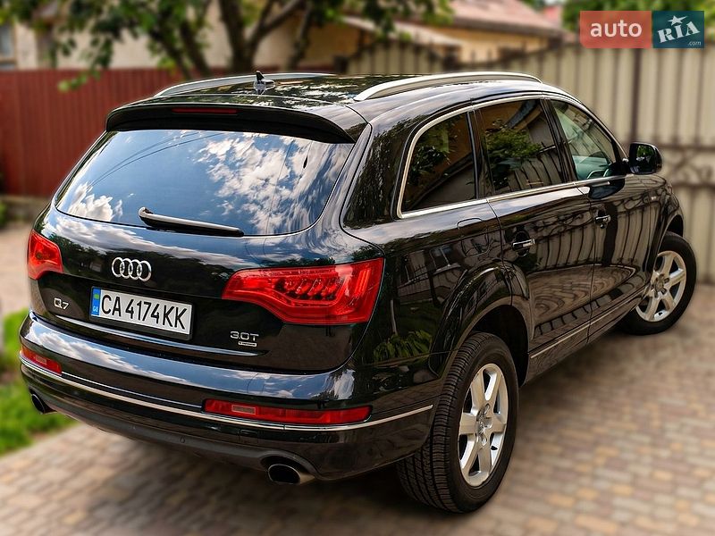 Внедорожник / Кроссовер Audi Q7 2015 в Черкассах