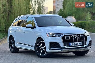 Внедорожник / Кроссовер Audi Q7 2021 в Киеве