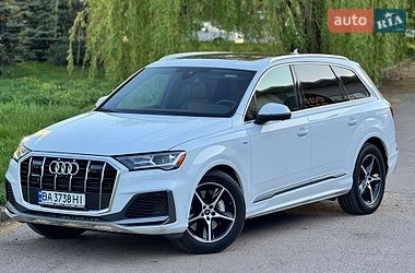 Внедорожник / Кроссовер Audi Q7 2021 в Киеве