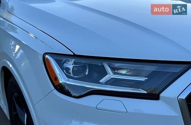 Внедорожник / Кроссовер Audi Q7 2021 в Киеве