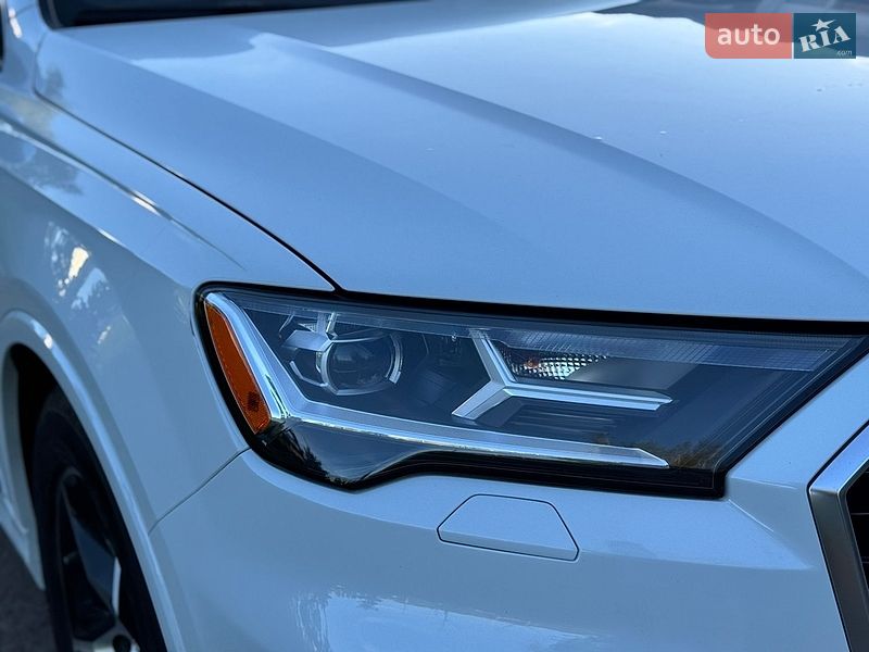 Внедорожник / Кроссовер Audi Q7 2021 в Киеве