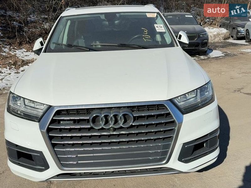 Внедорожник / Кроссовер Audi Q7 2019 в Одессе